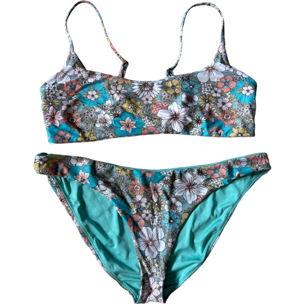 O’Neill Floral / reversible Bikini Set size L